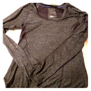 Women's long sleeve athletic top